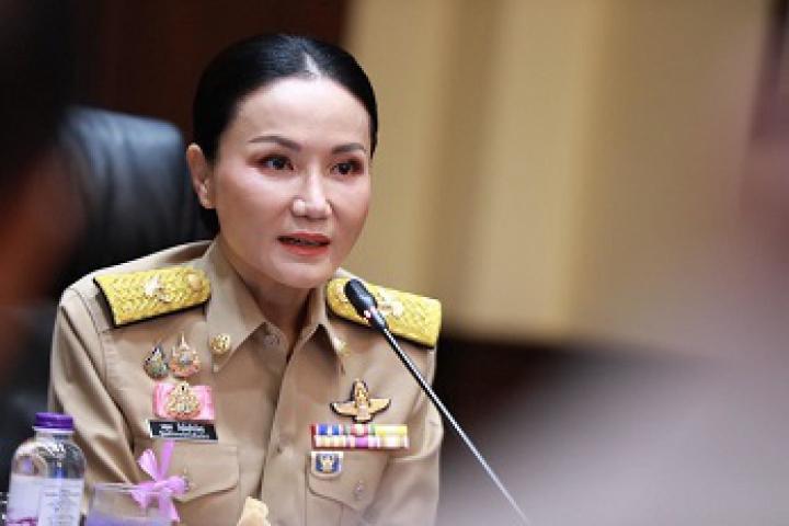 “รมว.นฤมล”กำชับ สพฐ.เฝ้าระวังพายุคาจิกิ ดูแลครู–นักเรียน พร้อมจัดเตรียมที่พัก-เสบียง หากต้องอพยพ ชี้ หากจำเป็นสั่งหยุดเรียนได้ทันที เพื่อความปลอดภัย