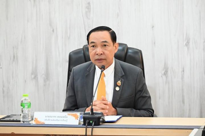สกร.อบรมพัฒนาบุคลากรในสถานศึกษาพอเพียงให้มีความพร้อม