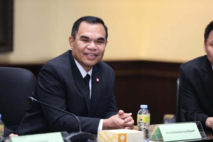 ศธ. เดินหน้าตามแผนเสริมบุคลากรสายสนับสนุน ลดภาระครู