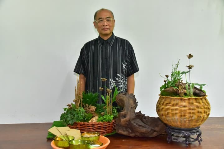 สุดปัง! อ.มทร.ธัญบุรี เสกกล่องพัสดุเป็นงานศิลป์ โชว์ ‘ปุ๋ยปั้นรูปสัตว์’