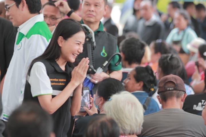 รมว.นฤมล” เยี่ยม รร.จ.นนทบุรี ย้ำ สวัสดิการครูคือ หัวใจของการพัฒนาคุณภาพการเรียนรู้