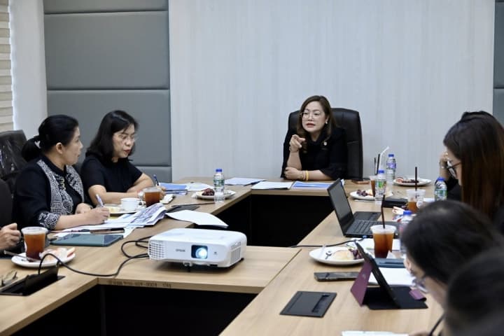 สกร. จับมือ “ไทยคม” ปักธงลดความเหลื่อมล้ำการศึกษา! เดินหน้าส่งสัญญาณความรู้ผ่านดาวเทียม–โซลาร์เซลล์ สู่พื้นที่ห่างไกลทั่วประเทศ