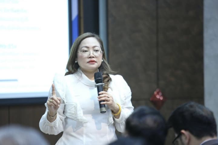 “อธิบดีเกศทิพย์” รุกปฏิรูปการเรียนรู้ใหญ่ สกร. นำร่องหลักสูตรฐานสมรรถนะปี 67 ใน 22 จังหวัด