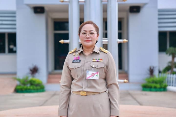 อธิบดี สกร. เฝ้าฯ รับเสด็จสมเด็จพระกนิษฐาธิราชเจ้า กรมสมเด็จพระเทพรัตนราชสุดาฯ สยามบรมราชกุมารี