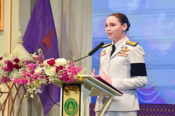 "ซาบีดา" ชื่นชมเยาวชนต้นแบบด้านมารยาทไทย ในพิธีมอบรางวัลถ้วยพระราชทาน สมเด็จพระกนิษฐาธิราชเจ้า กรมสมเด็จพระเทพรัตนราชสุดาฯ